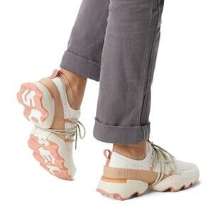 Sorel Kinetic Impact Sneakers Womens Size 10 Lace Up Scalloped Mesh Shoes